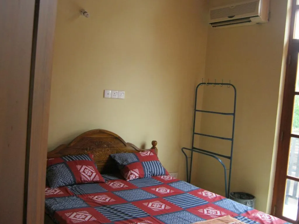 Aurora - Negombo Budget Hostel 0*,  Srí Lanka