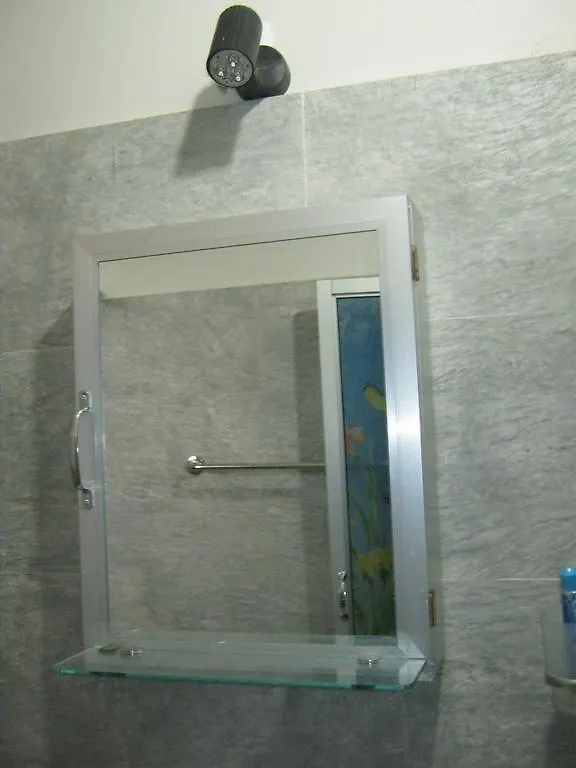 Aurora - Negombo Budget Hostel Vendégház
