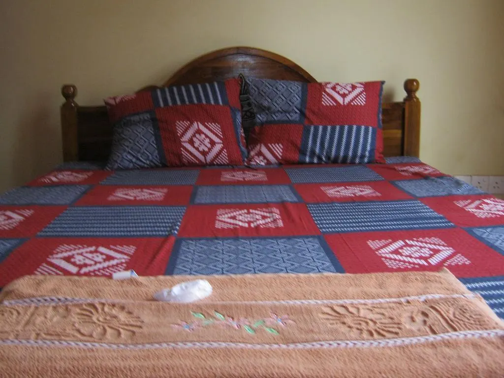 Aurora - Negombo Budget Hostel 0*,